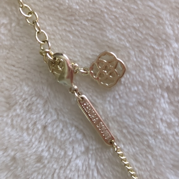 KENDRA SCOTT Dylan Gold Pendant Necklace In Abalone Shell - Picture 3 of 8